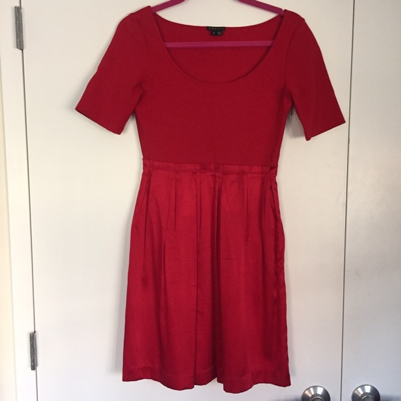 Theory Size 4 Red Silk Dress