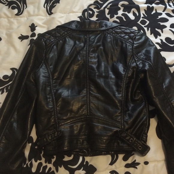 Imitation leather jacket from H&M - Picture 4 of 4