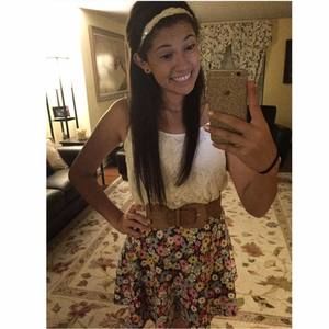 Meet your Posher, Stephanie