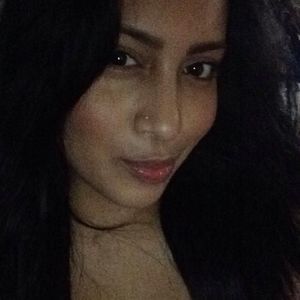 Meet your Posher, Cynthia