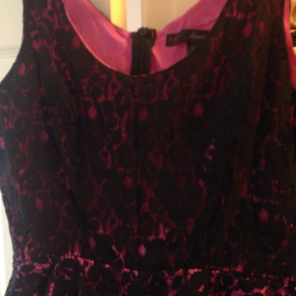 Dress - Picture 2 of 4