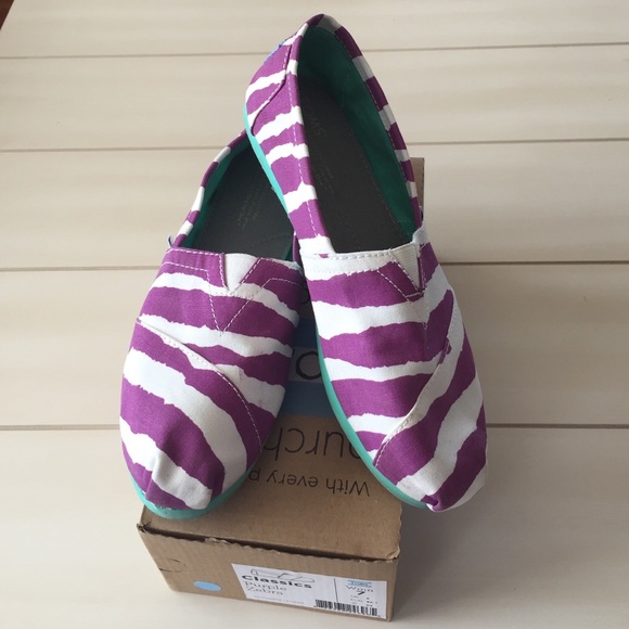 TOMS Classic Purple Zebra
