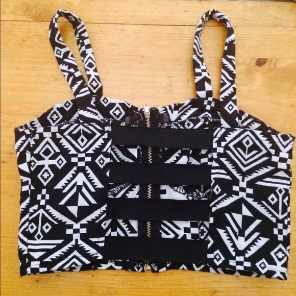 Crop top - Picture 2 of 2