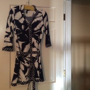 Flirty little navy and white BCBG knit dress