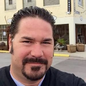 Meet your Posher, Jason