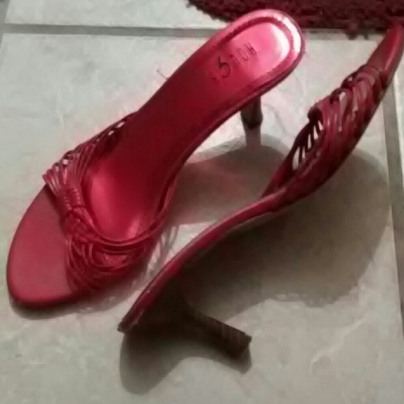 Very nice short heel - Picture 3 of 3