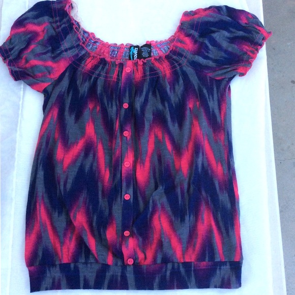 Multi Color Top - Picture 4 of 4