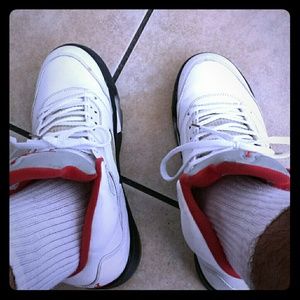 No tades my 5s  frm 2013 clean condition