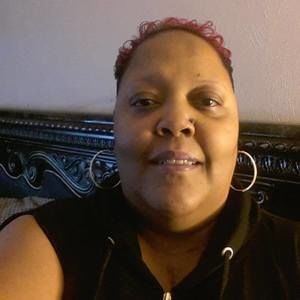 Meet your Posher, Sylvia