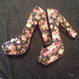 Floral heels