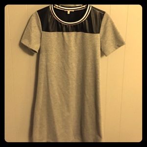 Grey t-shirt dress 🎀🎉