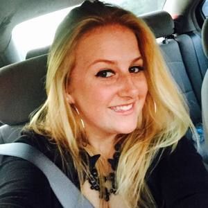Meet your Posher, Lyndsey