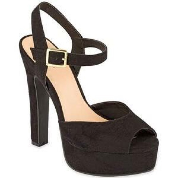 New Steve Madden Dynemite like by JC Penney 7,5