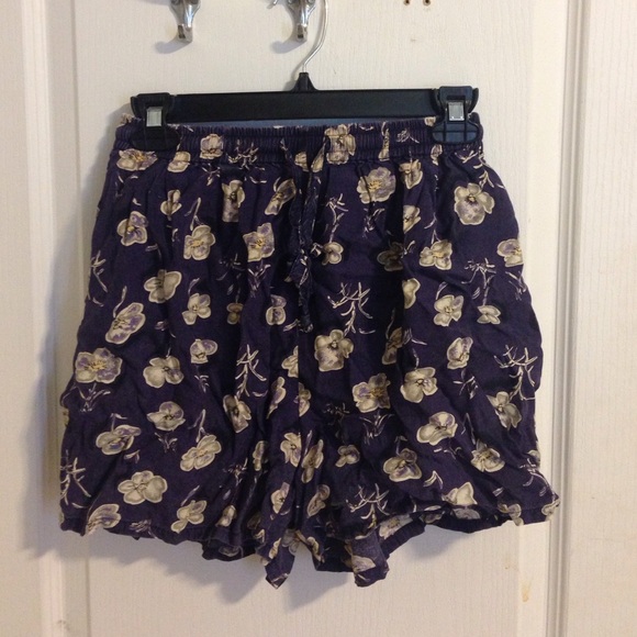 Never wear very cute! Great condition!