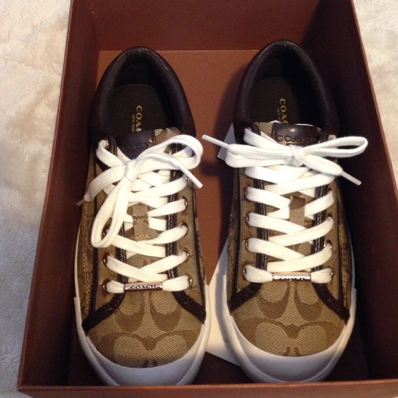 Coach shoes