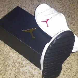 Jordan super fly sandles