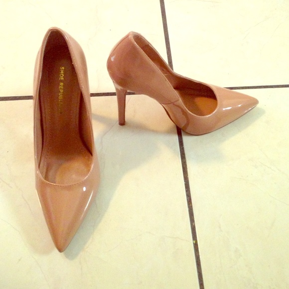 🌟🌟Final sale price ! Sexy Nude Pump