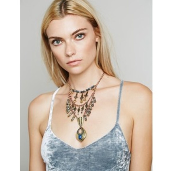 Free People Jewelry - NWT Free People Statement Necklace