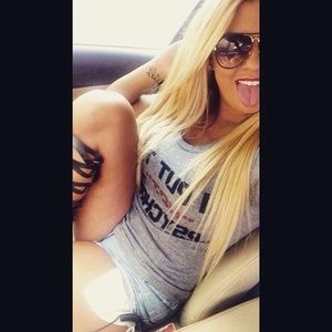 Meet your Posher, Lexi