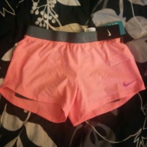 Nike DRI - FIT shorts