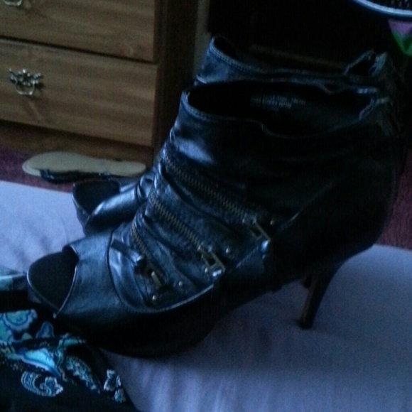 Black zip high heels