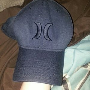 Black Hurley hat