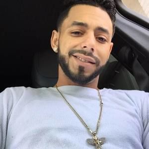 Meet your Posher, Johnathan