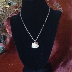 🚫SOLD Hello Kitty Necklace $5 when bundled