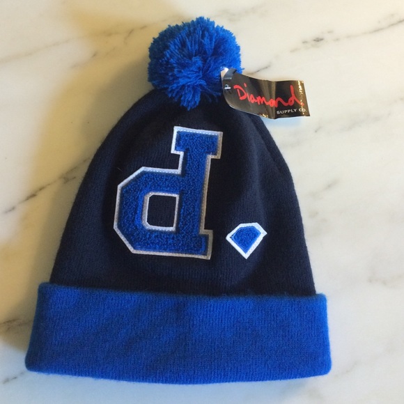 Diamond supply beanie