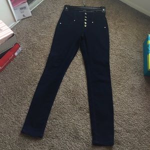 Dark blue highwasted jeans