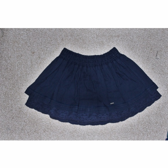 abercrombie and fitch navy blue skirt