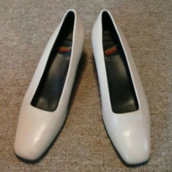 Leather shoes