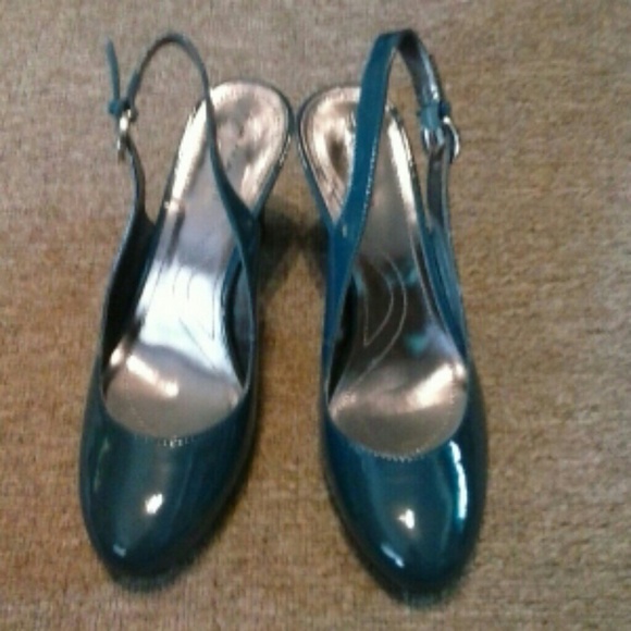 Tahari sling backs