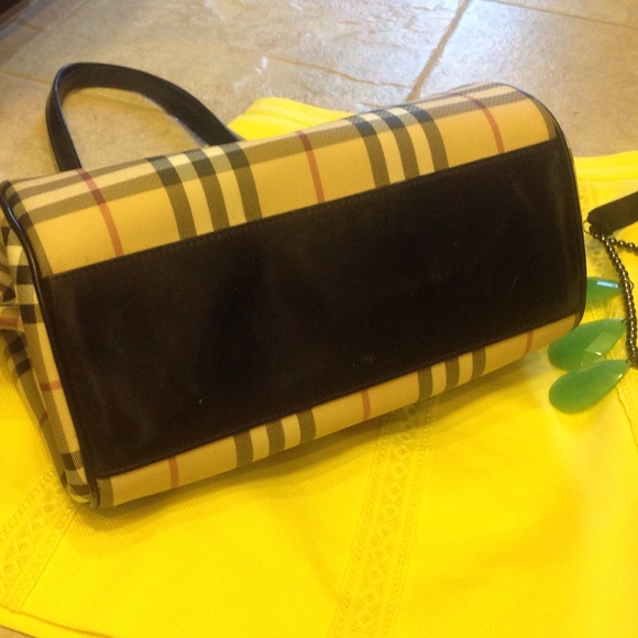 SOLD!!!👍🏻Vintage classic bag like new. - Picture 3 of 4