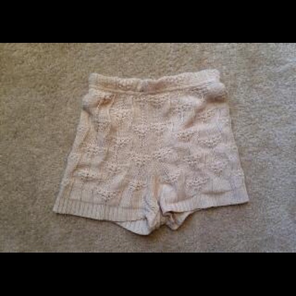 Snowball Shorts