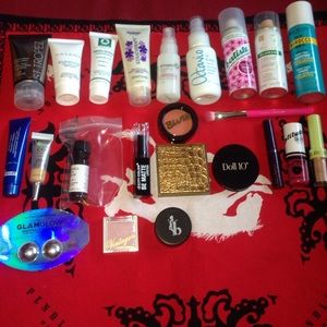 Ipsy makeup💕 RESERVED!!