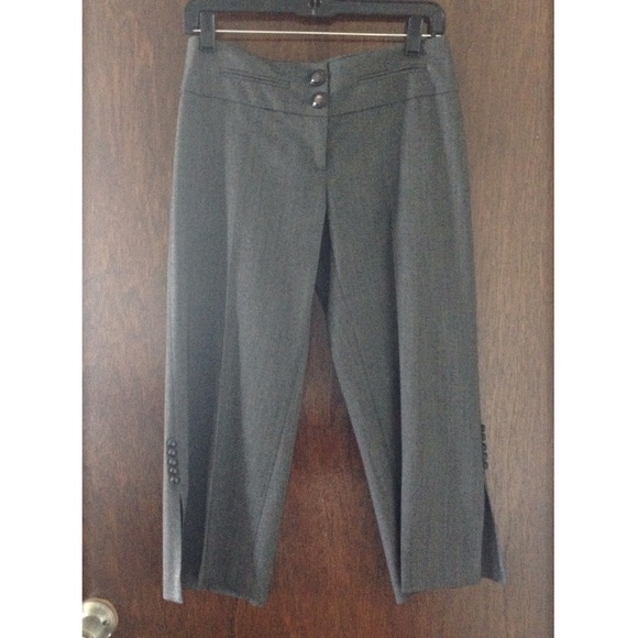 BEBE Gray Dress Pant Capri Size 2