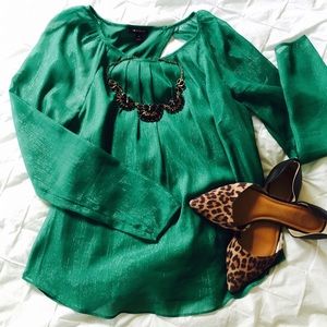 Fun Kelly Green Blouse with back cutouts