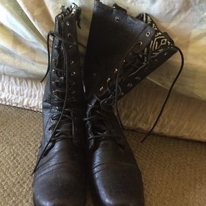 Fashion boots