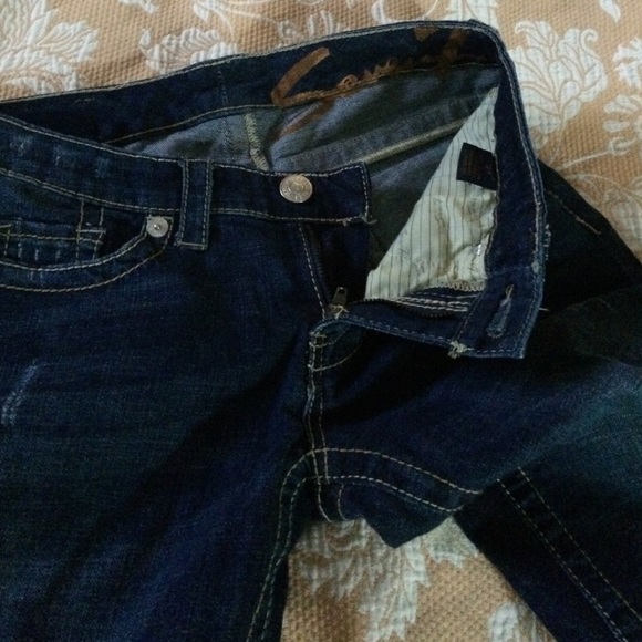 Size 27 - Picture 2 of 4