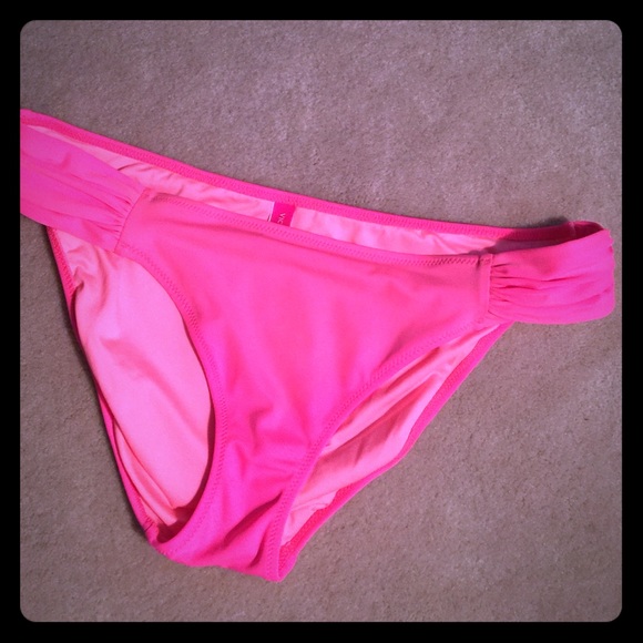 Victoria Secret Bikini bottoms☀️