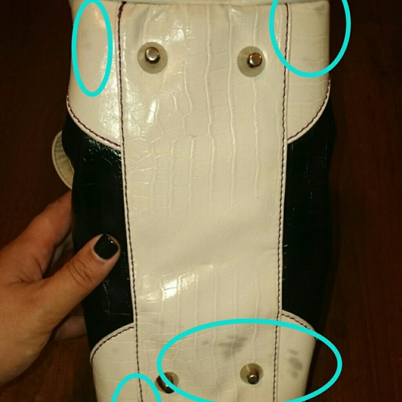 Sale HP! Marina Galanti Handbag - Picture 2 of 4