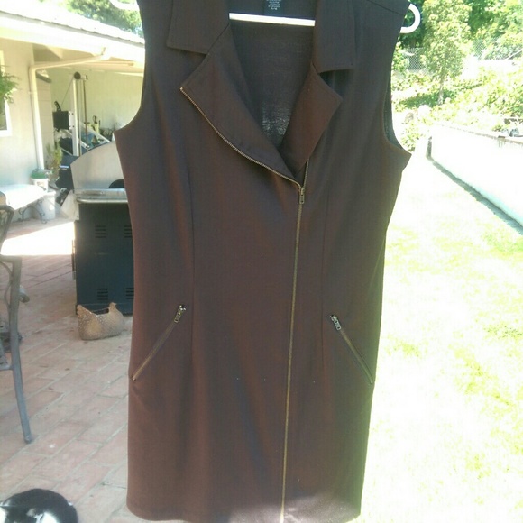 Brown zipper dress
