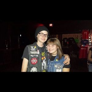 Meet your Posher, Hayley