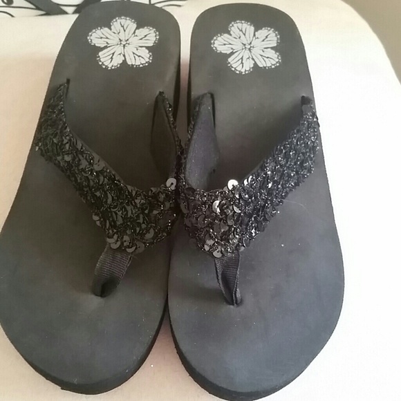 Wedge flip flops