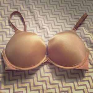 NWOT 36D Frederick's Push-Up