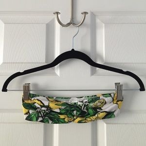 *NWOT* AA Lemon Print Bikini Bandeau Top