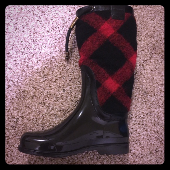 Burberry boot