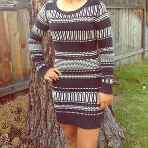 now only $7 🎉🎉Roxy  sweater dress or tunic