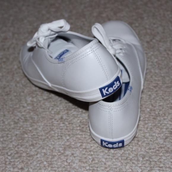 brand new white keds
